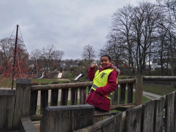 Mei-Verkehrspuppenbuehne