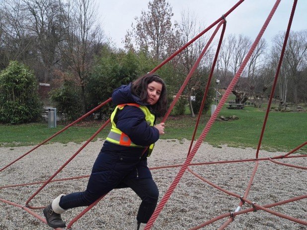 Mei-Verkehrspuppenbuehne