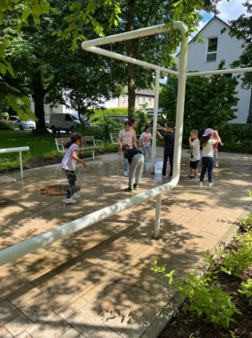 Spielplatzeröffnung